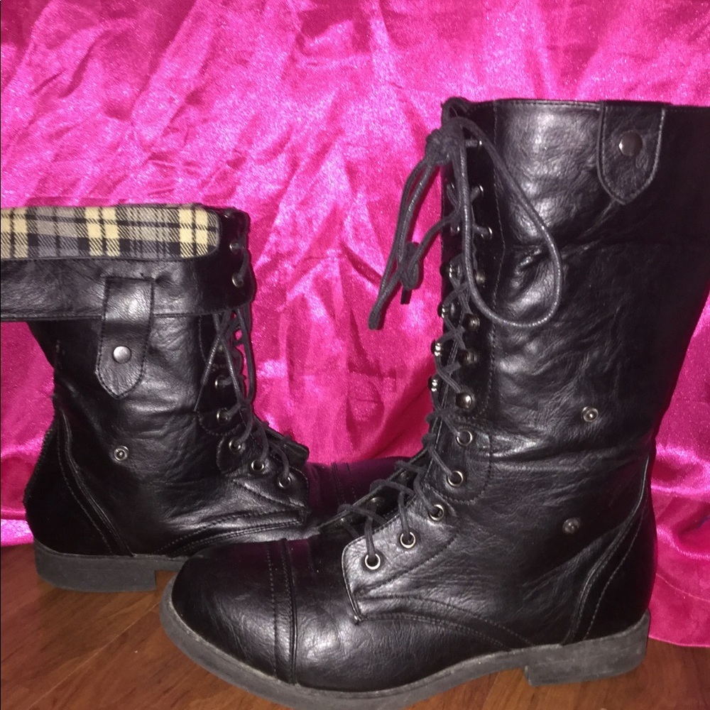 Combat boots - Picture 3 of 5